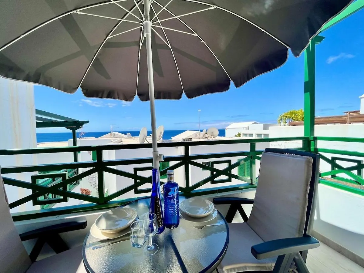1 Bedroom Apartment With Fantastic Sea Views Tias